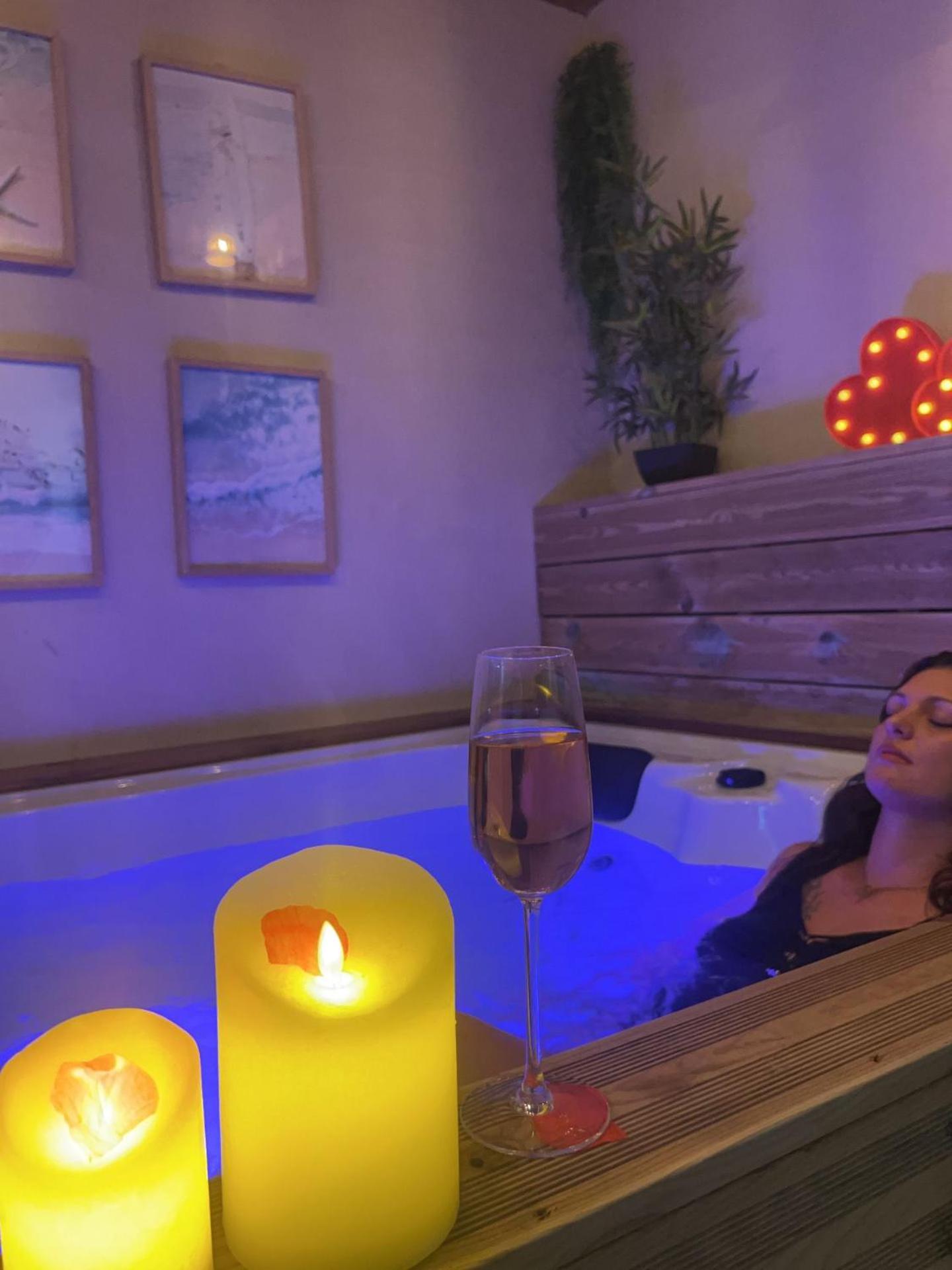 Les Spas De La Mer, Appart&Spa Aloha, 100M De La Plage, Plein Coeur Du Grau لو غراو دو روا المظهر الخارجي الصورة